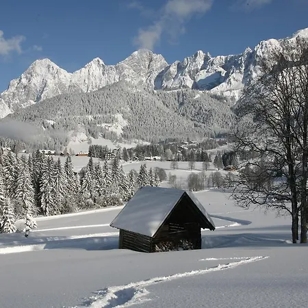 Sunrise Lejlighedshotel 4*