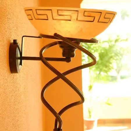Sunrise Aparthotel 4*