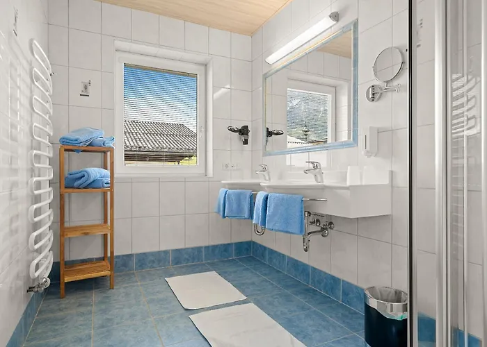 Sunrise Aparthotel 4*